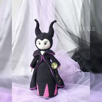 Meemoodolls MALEFICENT. Knitting Iconic Doll