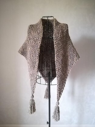 Outlander tassels shawl