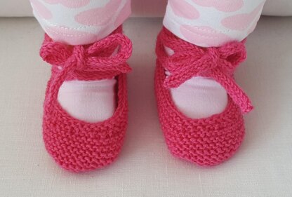 Clara - 4ply baby ballet shoes