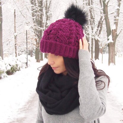 Cables & Bobbles beanie