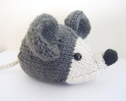 Mouse Knit Amigurumi Pattern