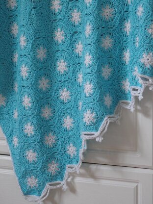 Elsa Coverlet