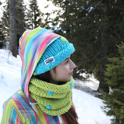 Mount Wildstrubel Hat & Cowl in Schachenmayr Bravo Big Color