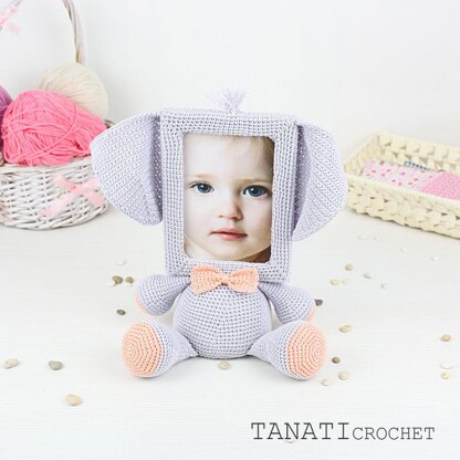 Crochet Pattern of Photo Frame ELEPHANT