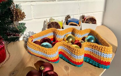 Christmas Tree Crochet Basket Pattern, Holiday Decor