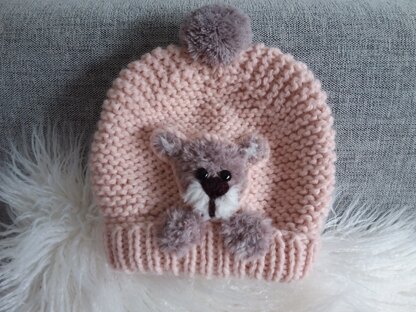 My wee bear hat