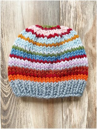 Multicolored small stripes hat