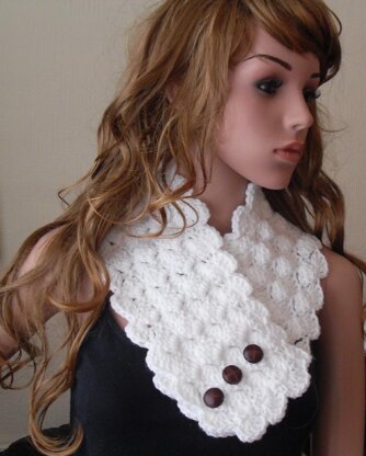 Lumpy Bumpy Neckwarmer / Scarf Crochet Pattern