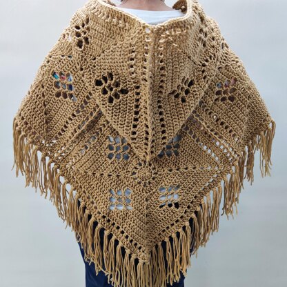 Crochet Flowertastic Poncho