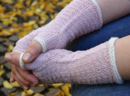 Frostweed Mitts