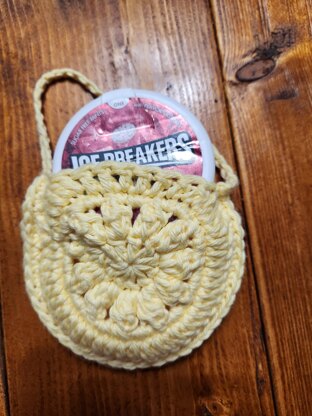 Ice Breakers crochet purse holder