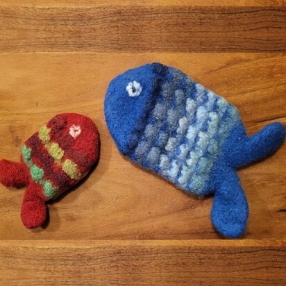 A Couple of CatFish - knitting pattern