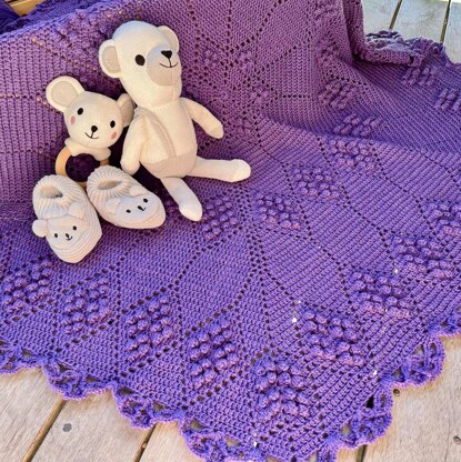 Magnolia Bloom Blanket