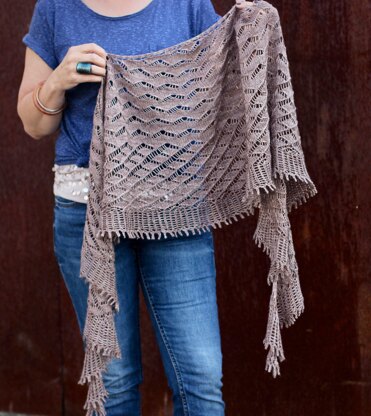 Mindful Shawl Knitting pattern by Libby Jonson, Knitting Patterns