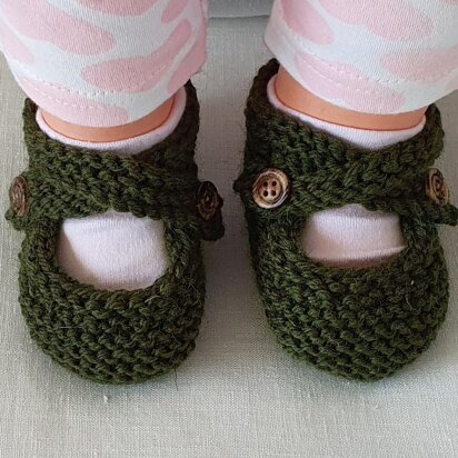 Melinda - 8ply buttoned baby shoes