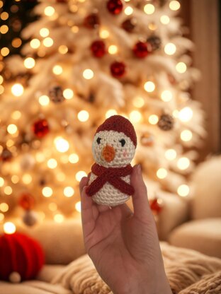 Frostie Bean the Snowman – Easy Crochet Christmas Ornament Pattern (PDF)