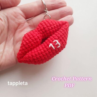 Red lips lucky 13 Crochet pattern