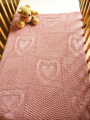 Easy heart pattern chunky baby blanket