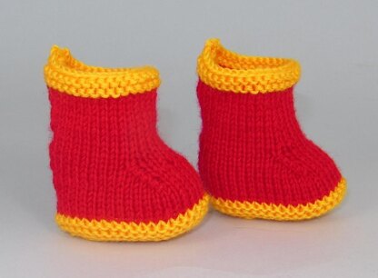 Anyone for Polo? Baby Hat and Booties Set