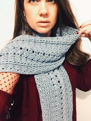 Blissful Cabled Scarf