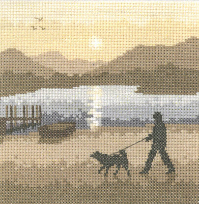 Heritage Sunset Stroll, 14 count Aida Cross Stitch Kit - 12.5cm x 12.5cm