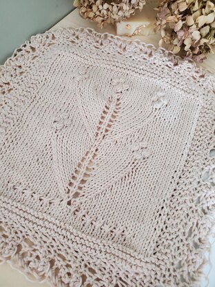 Yarrow Cotton Lace Face Cloth