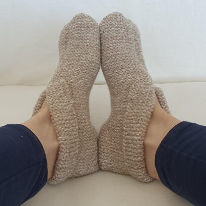 Storm - 8ply garter stitch slippers with cuff