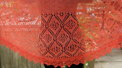 Rosette Long Wingspan Shawl