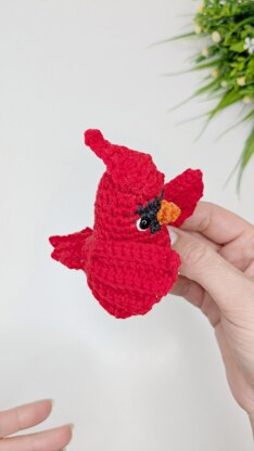 Crochet bird pattern, amigurumi red cardinal, crochet keychain pattern