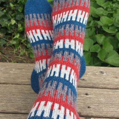 Hallux Socks - knitting pattern