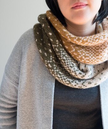 Fading Waves Cowl