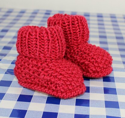 Baby Moss Stitch Booties