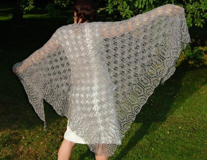 Haunting Shawl