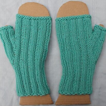 Super Simple Ribbed Mitts