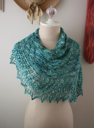 Soleil Lace Shawlette