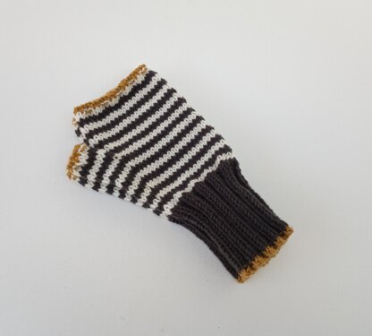 Autumn Fingerless Gloves