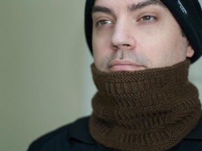 Colonnade Cowl