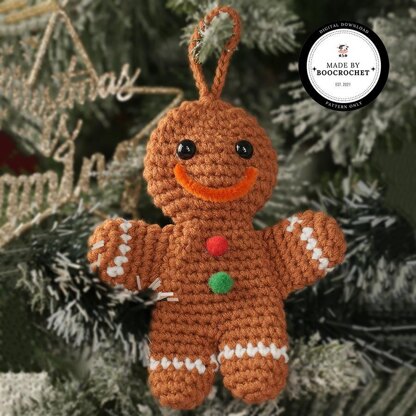 Decorative Gingerbread Man With Black Eyes For Christmas Tree Crochet Pattern