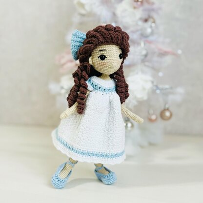 Amigurumi doll pattern, crochet doll, crochet doll with clothes, doll dress, Clara