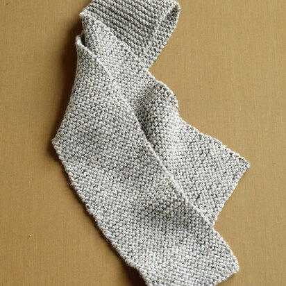 Smokey Ridge Scarf in Lion Brand Vanna's Choice - 90293AD