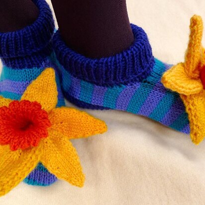 Daffodil Slippers - knitting pattern