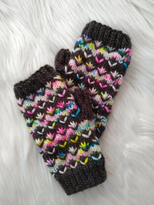 Pomona Mitts (light weight) knitting pattern