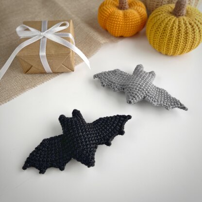 Crochet bat pattern no sew Amigurumi bat keychain charm Halloween ornament Car mirror hanger Keyring