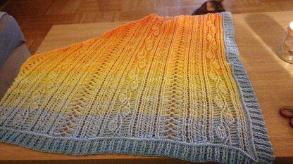 Triangular Scarf "Nikaia"