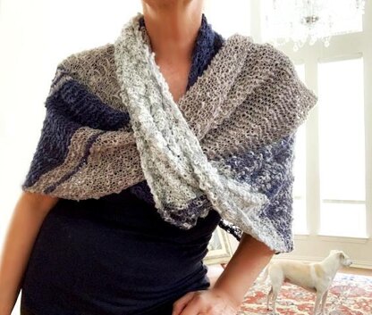 Casual delft shawl