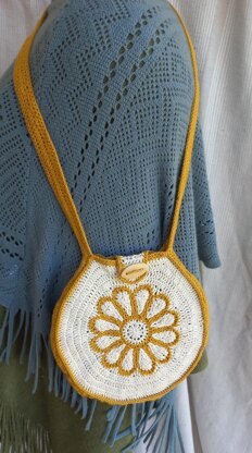 Round Flower Tote Bag