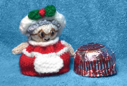 Mother Christmas Tea Cake Cover