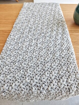 Waves of Grain C2C Table Runner