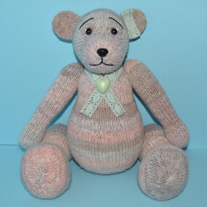 Emme The Vintage Teddy Bear - knitting pattern