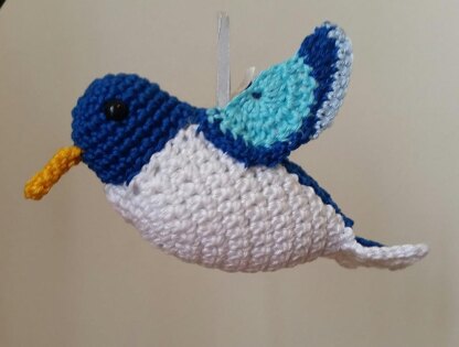 Amigurumi Bird: Pearly Hummingbird